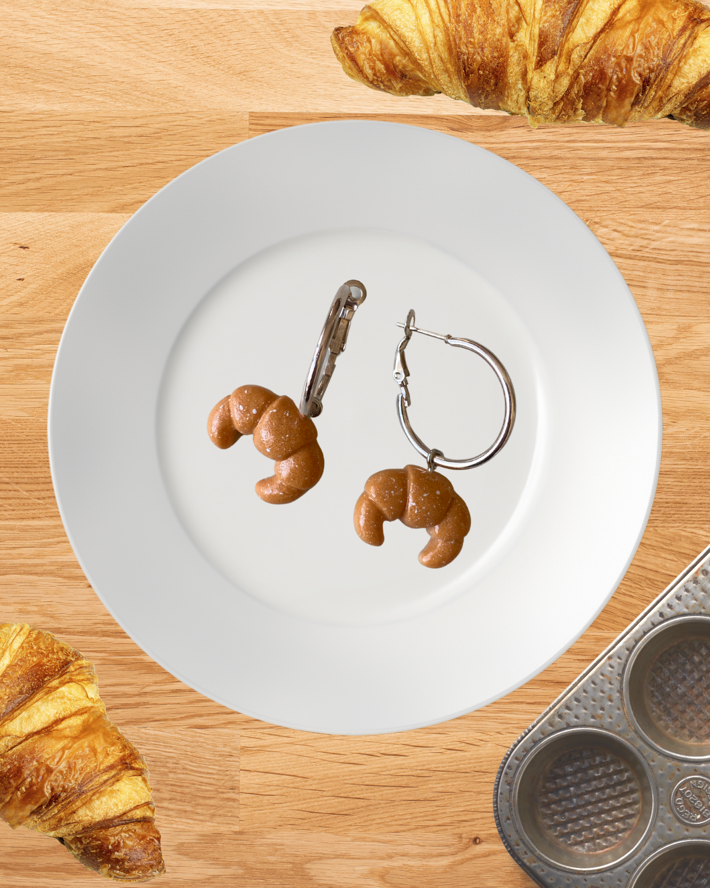 3D Croissant Hoops